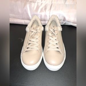 Smart walker, warm walkers